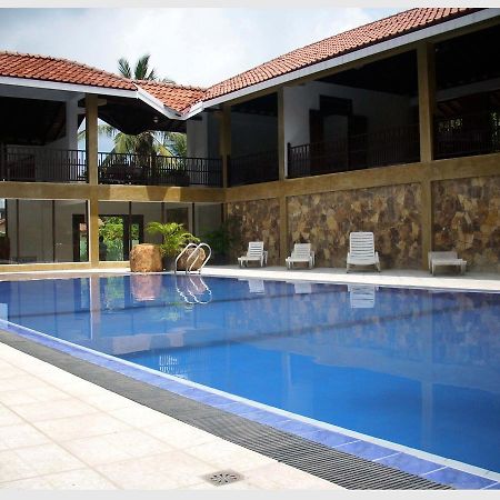 Romantic Garden Hotel Negombo Extérieur photo
