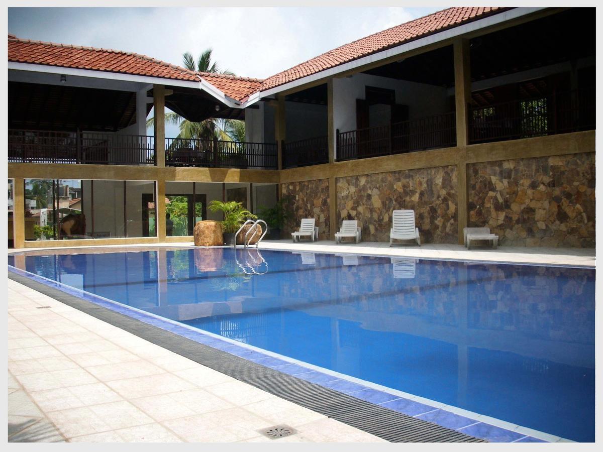 Romantic Garden Hotel Negombo Extérieur photo